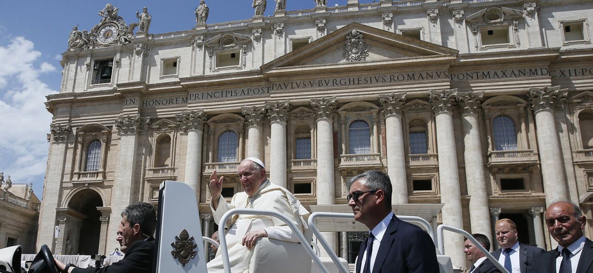 POPE GENERAL AUDIENCE