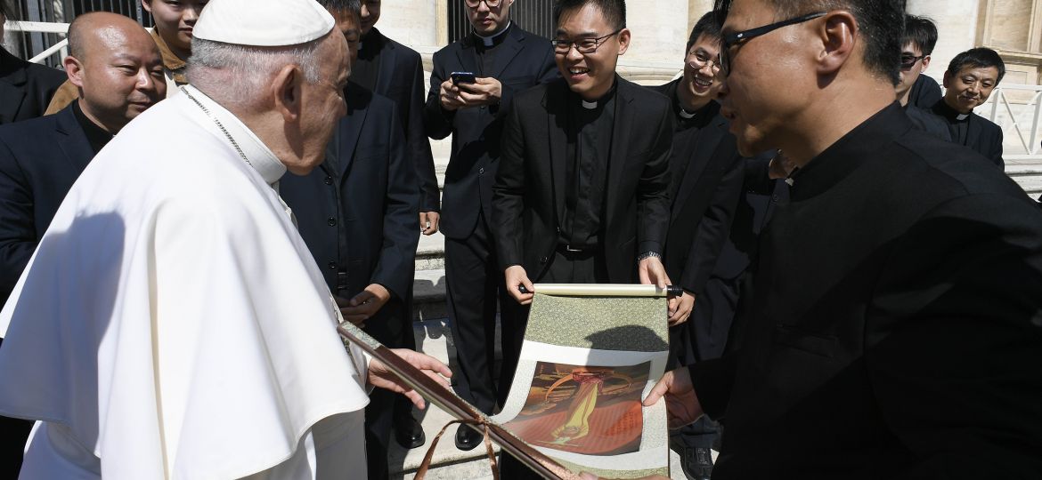 POPE FRANCIS CHINESE PRIESTS