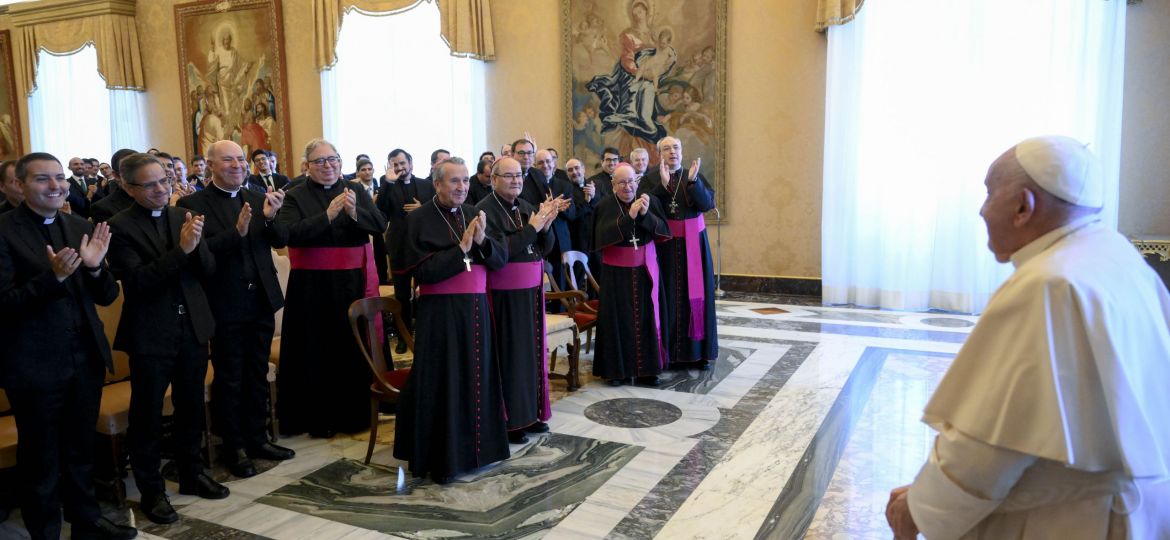 POPE TOLEDO SPAIN SEMINARIANS