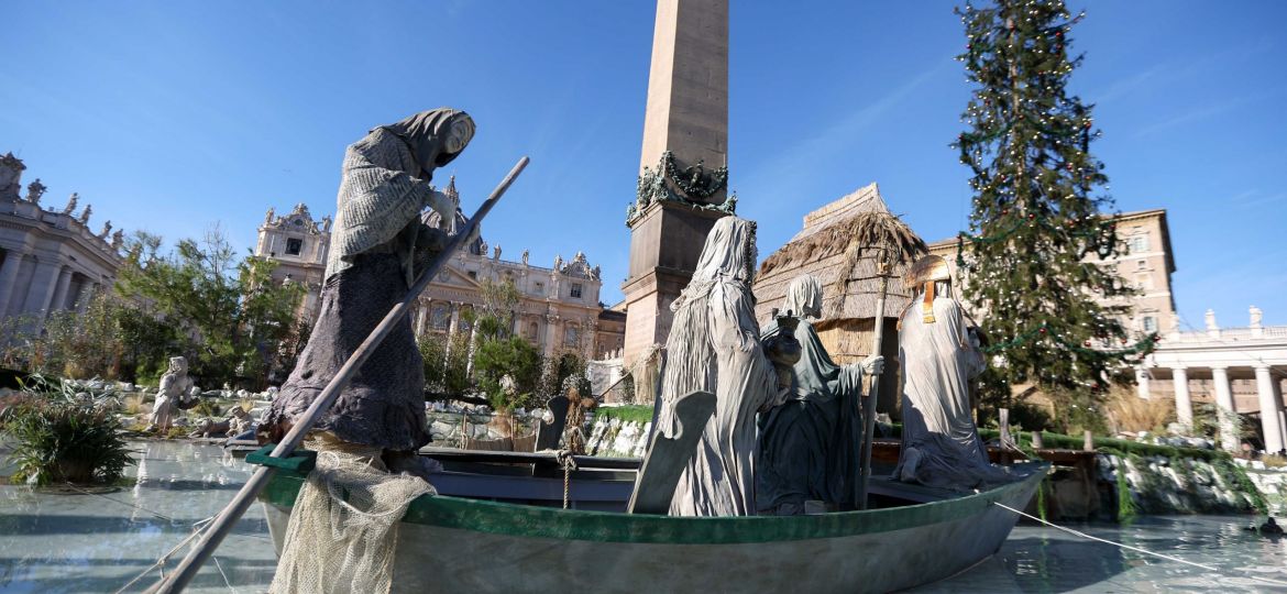 NATIVITY SCENE ST. PETER'S SQUARE