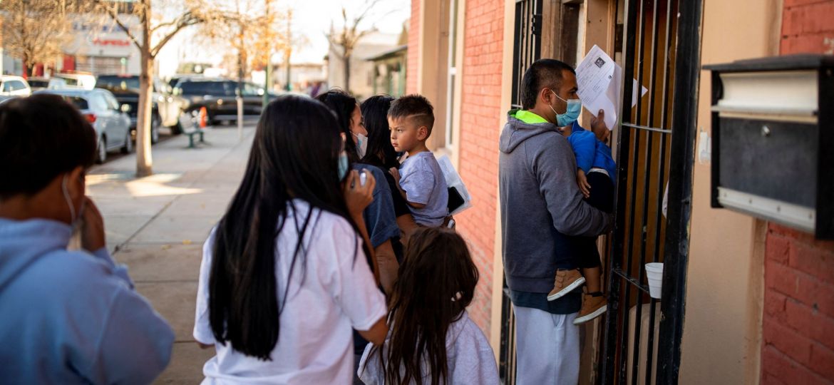 MIGRANT FAMILY ANNUNCIATION HOUSE