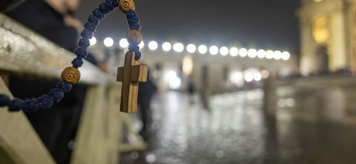 ROSARY AT VATICAN FOR POPE FRANCIS