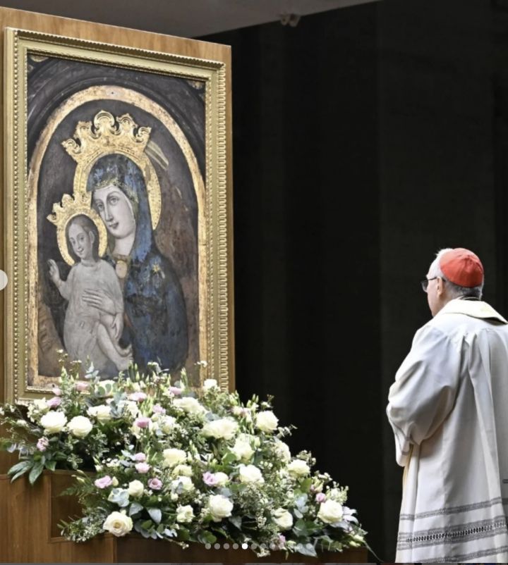 Rezan el rosario por el Papa Francisco en la Plaza de San Pedro – Texas ...