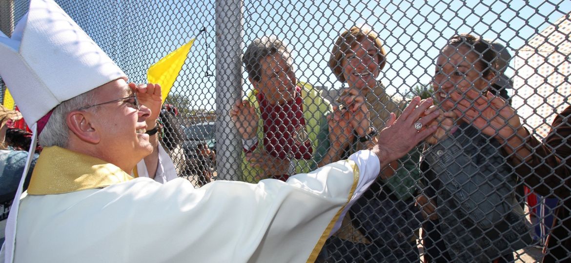 TEXAS BISHOP BORDER
