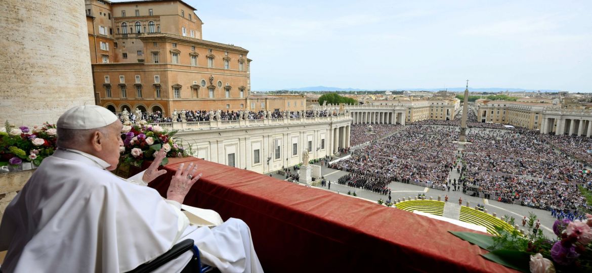 EASTER MASS ST. PETER’S SQUARE 2025