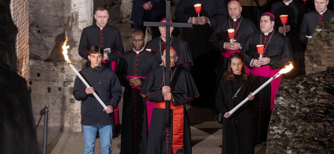 (SPANISH) WAY OF THE CROSS APRIL 18, 2025