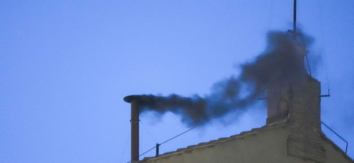 ST. PETER'S SQUARE MAY 7 BLACK SMOKE
