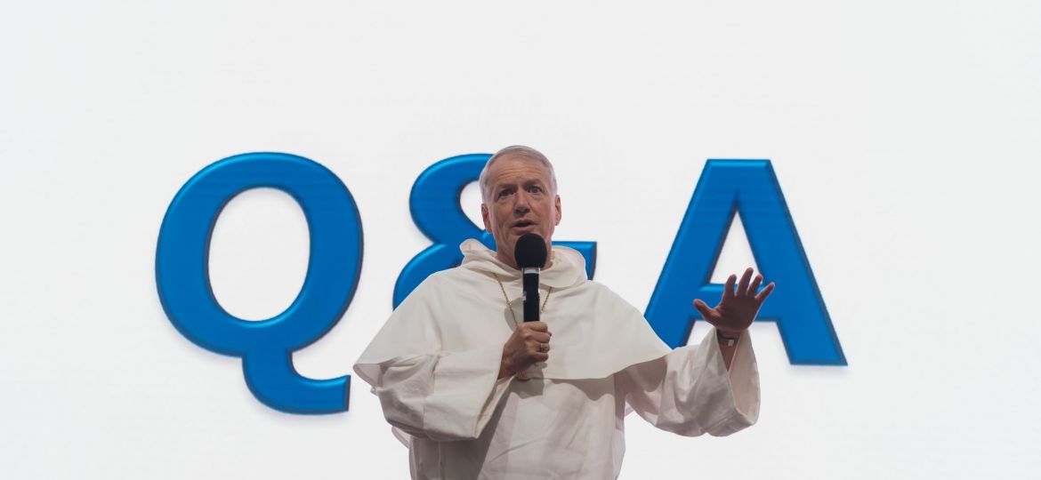 ARCHBISHOP FISHER BUSINESS LEADERS SYDNEY LUNCH