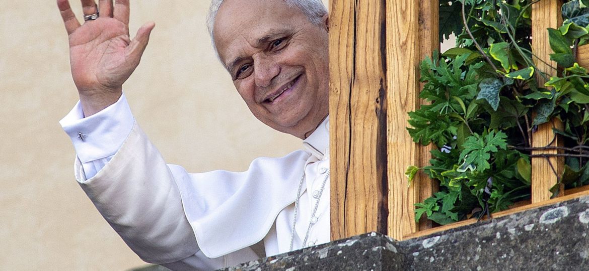 POPE LEO ITALY SUMMER VACATION