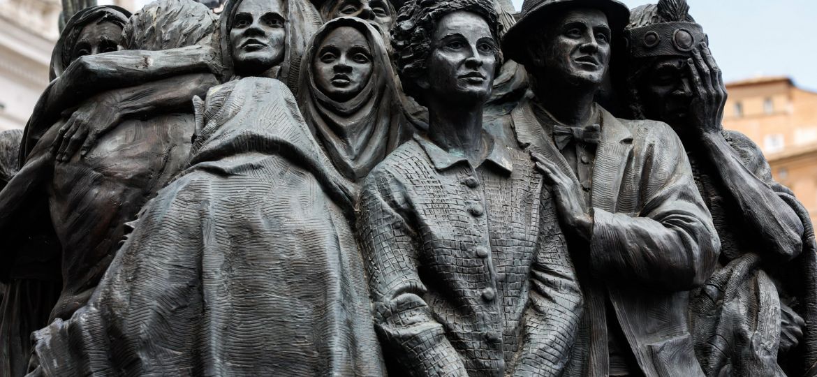 'ANGELS UNAWARES' MIGRANTS SCULPTURE VATICAN