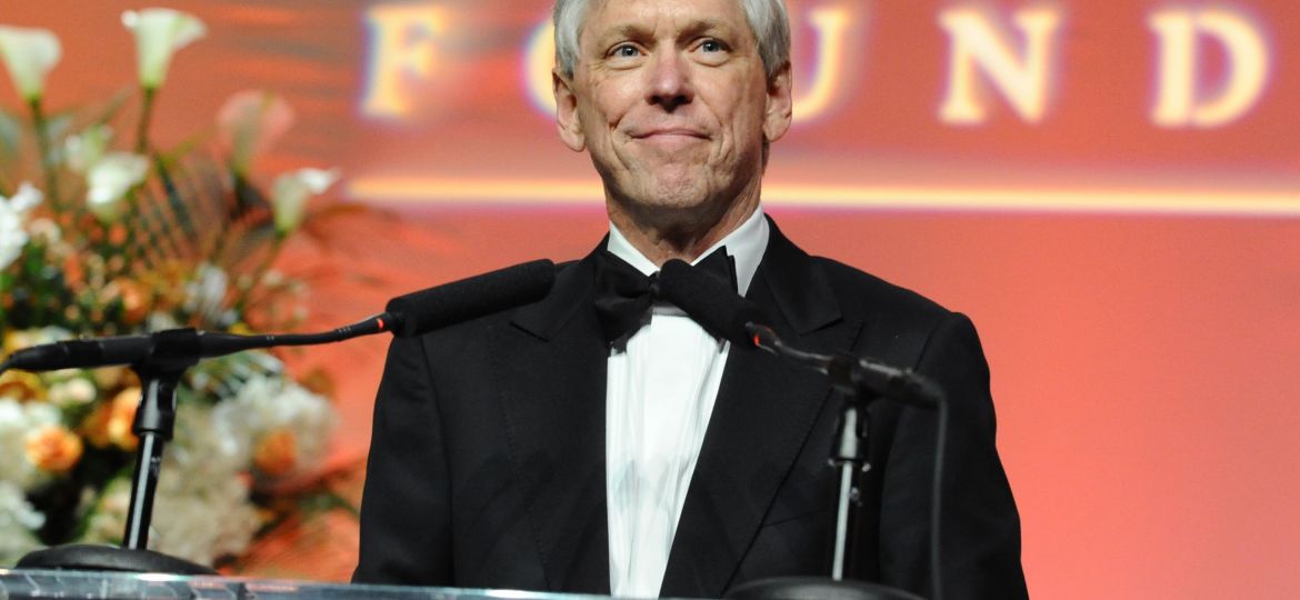 KBP_0921 - Moroney - Podium