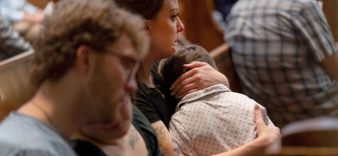 DEADLY SHOOTING MINNESOTA CATHOLIC SCHOOL