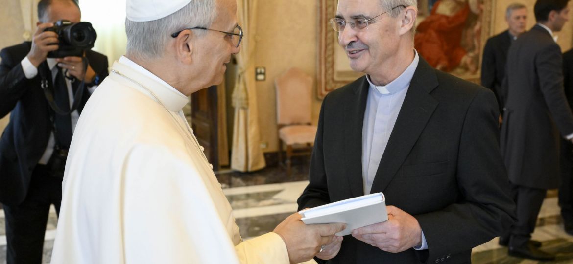 POPE LEO XIV AND CIVILTÀ CATTOLICA STAFF