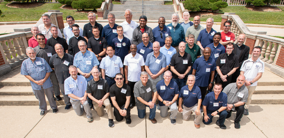 Group with all Particpants Mundelein 2025