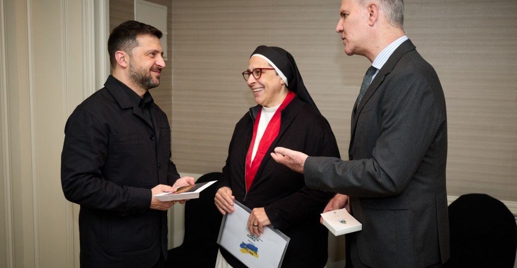 SISTER LUCIA UKRAINE MEDAL