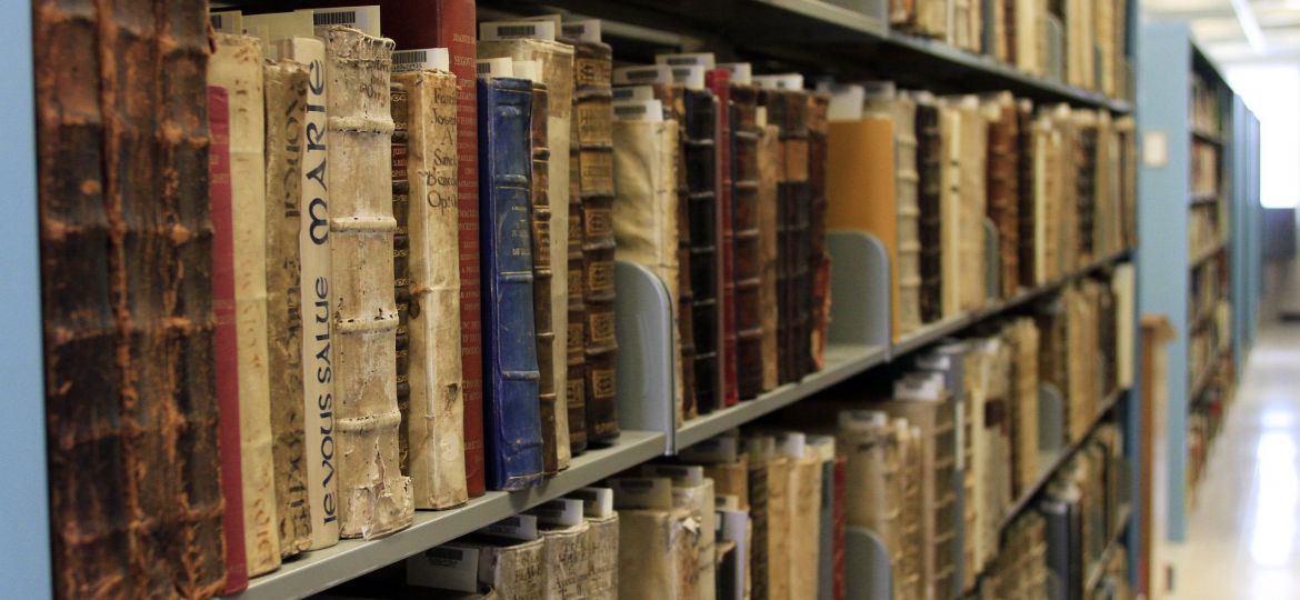 MARIAN LIBRARY UNIVERSITY DAYTON