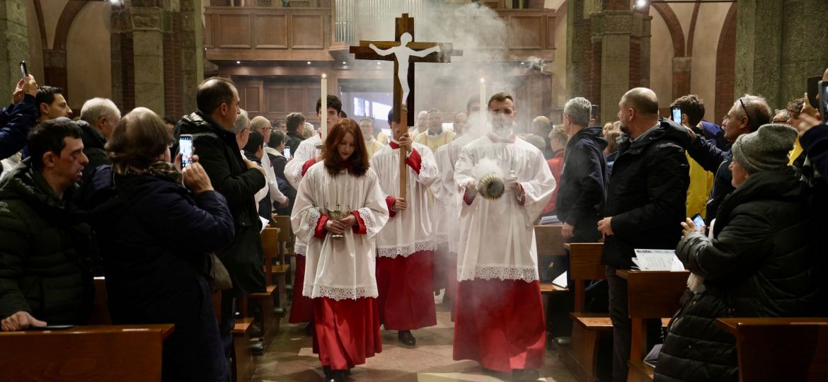 MILAN OLYMPICS CROSS