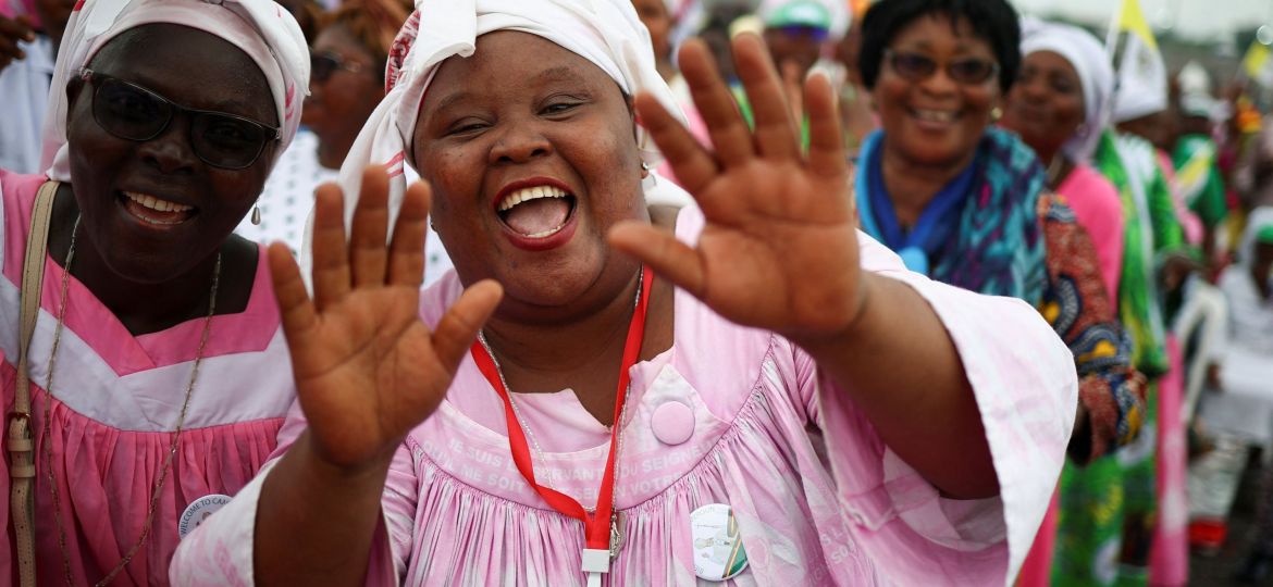 POPE LEO AFRICA VISIT DOUALA CAMEROON JAPOMA STADIUM MASS