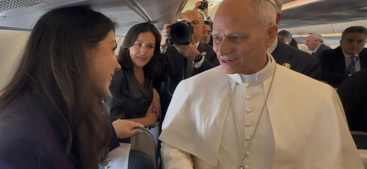 PAPAL PLANE COURTNEY MARES