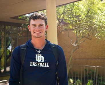 WalkerAlsobrooks_AW-3