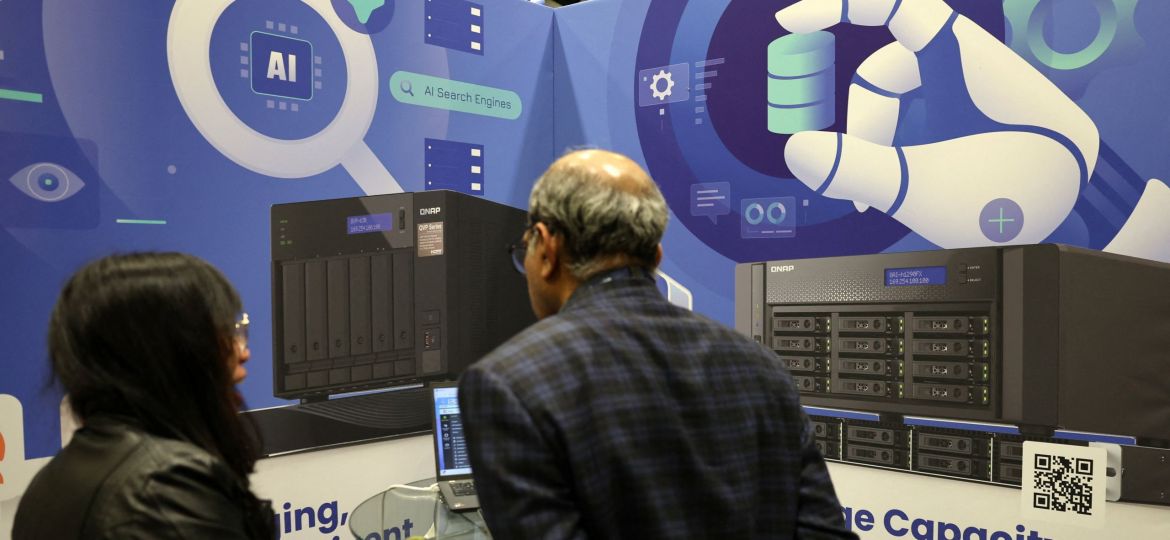 WEB SUMMIT TRADE SHOW AI SERVICES