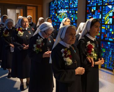 Fr. Cruz Calderon celebrates a Mass honoring the Missionary of the Poor nuns, on April 21, 2026 at St. Monica Catholic parish in Dallas. The special Mass celebrated the order’s 100th anniversary.