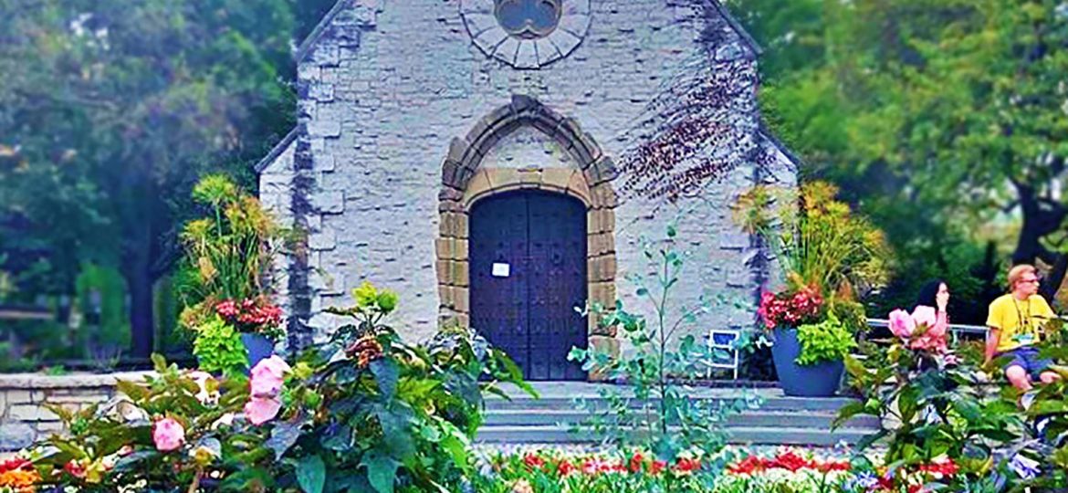 MARQUETTE UNIVERSITY
