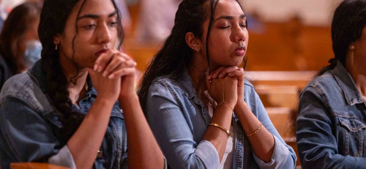 ROSARY FOR PEACE NATIONAL SHRINE WASHINGTON