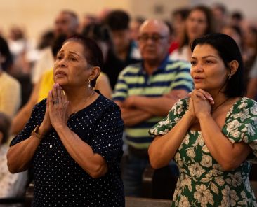 RC_Prayers4Venezuela_BT-06