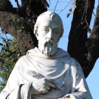 A statue of St. Bernard of Clairvaux (1090-1153) is pictured in the Vatican Gardens Sept. 27. The statue portrays the great abbot and writer holding a book of advice addressed to one of his former pupils, Pope Eugene III. (CNS photo/L'Osservatore Romano) (Sept. 27, 2013) See VATICAN LETTER Sept. 27, 2013.